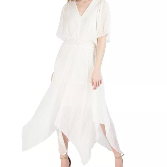 Signature by Robbie Bee Dresses & Skirts - ROBBIE BEE PETITE V NECK CHIFFON SHORT SLEEVE FIT AND FLARE DRESS  PS OFF WHITE
